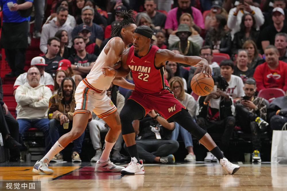 然而格拉尔 然而格拉尔